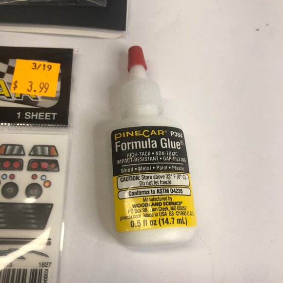 PineCar Derby Car‎ Decals, Axles Polishing Kit, Sand Paper, Glue & Racer Weights - Picture 9 of 14